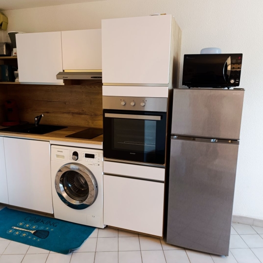  Annonces LANGUEDOC : Appartement | LE GRAU-DU-ROI (30240) | 30 m2 | 350 € 