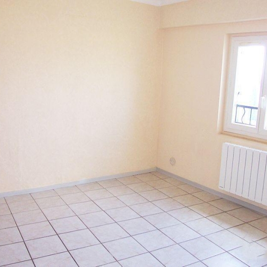  Annonces LANGUEDOC : Apartment | GIGNAC (34150) | 68 m2 | 620 € 