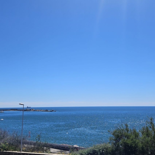  Annonces LANGUEDOC : Apartment | SETE (34200) | 35 m2 | 149 000 € 