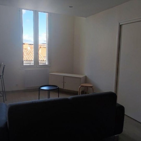  Annonces LANGUEDOC : Apartment | NIMES (30000) | 75 m2 | 750 € 