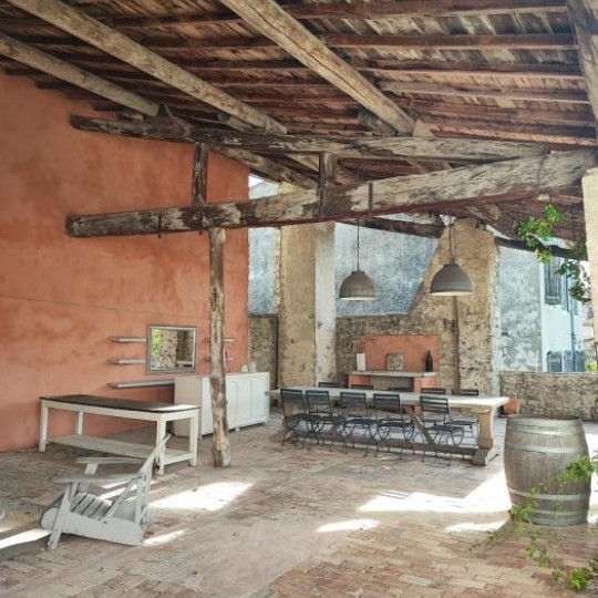  Annonces LANGUEDOC : Domain / Estate | NIMES (30000) | 508 m2 | 744 000 € 