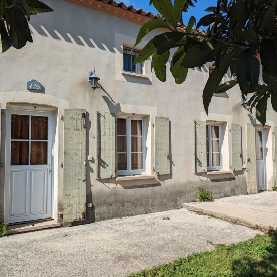  Annonces LANGUEDOC : House | GALLARGUES-LE-MONTUEUX (30660) | 35 m2 | 81 000 € 