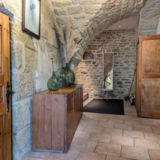  Annonces LANGUEDOC : Maison / Villa | GALLARGUES-LE-MONTUEUX (30660) | 92 m2 | 234 000 € 