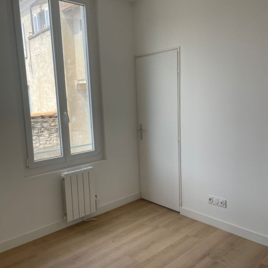  Annonces LANGUEDOC : Apartment | NIMES (30900) | 69 m2 | 786 € 