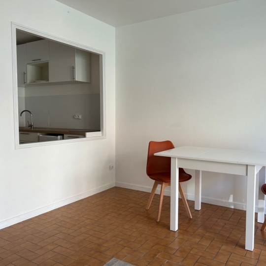  Annonces LANGUEDOC : Apartment | NIMES (30900) | 33 m2 | 500 € 