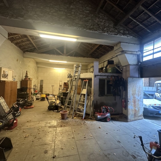  Annonces LANGUEDOC : Local / Bureau | NIMES (30000) | 562 m2 | 472 500 € 