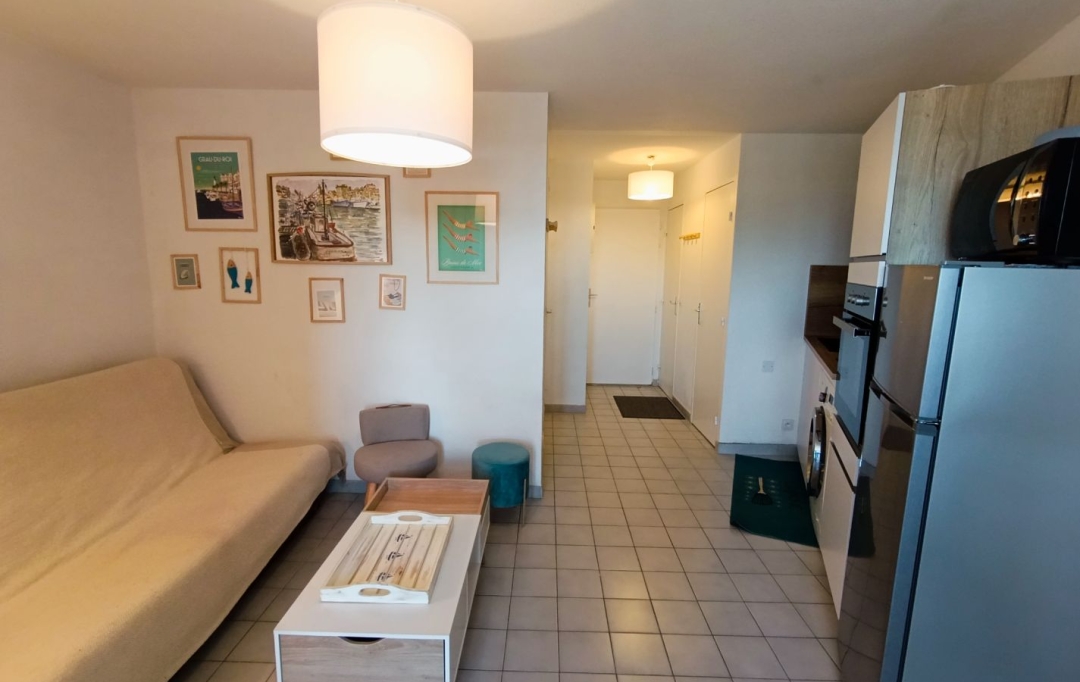 Annonces LANGUEDOC : Appartement | LE GRAU-DU-ROI (30240) | 30 m2 | 350 € 