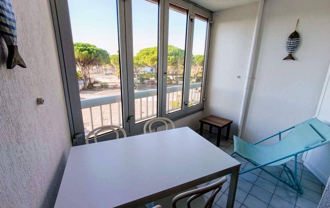 Annonces LANGUEDOC : Appartement | LE GRAU-DU-ROI (30240) | 30 m2 | 350 € 