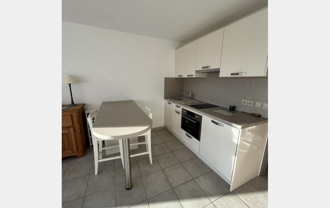 Annonces LANGUEDOC : Appartement | LE GRAU-DU-ROI (30240) | 30 m2 | 700 € 