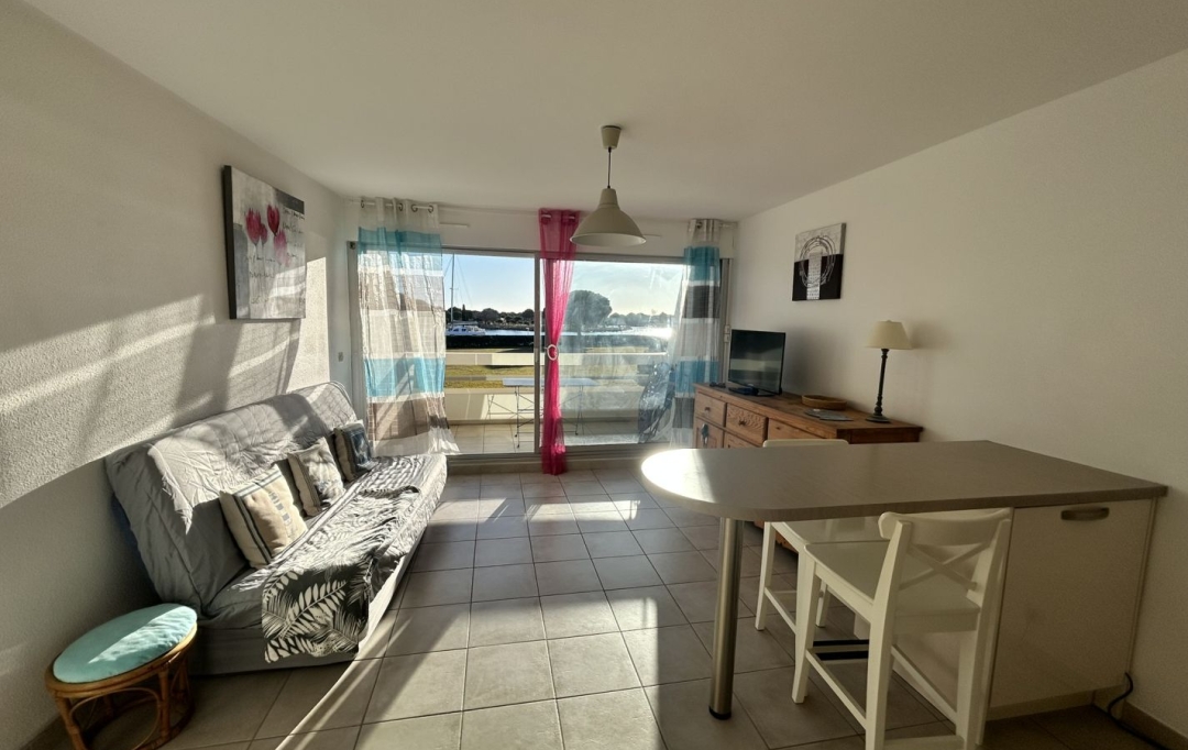 Annonces LANGUEDOC : Appartement | LE GRAU-DU-ROI (30240) | 30 m2 | 700 € 