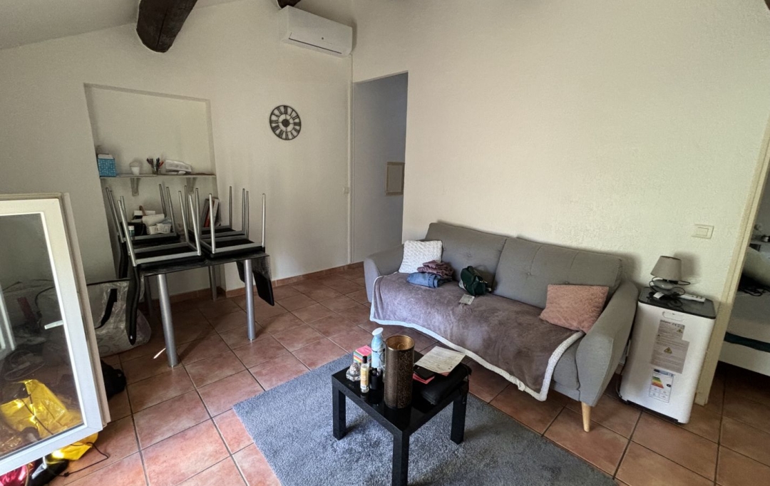 Annonces LANGUEDOC : Appartement | REMOULINS (30210) | 36 m2 | 505 € 