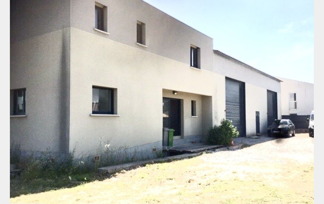 Annonces LANGUEDOC : Local / Bureau | MONTARNAUD (34570) | 180 m2 | 2 500 € 