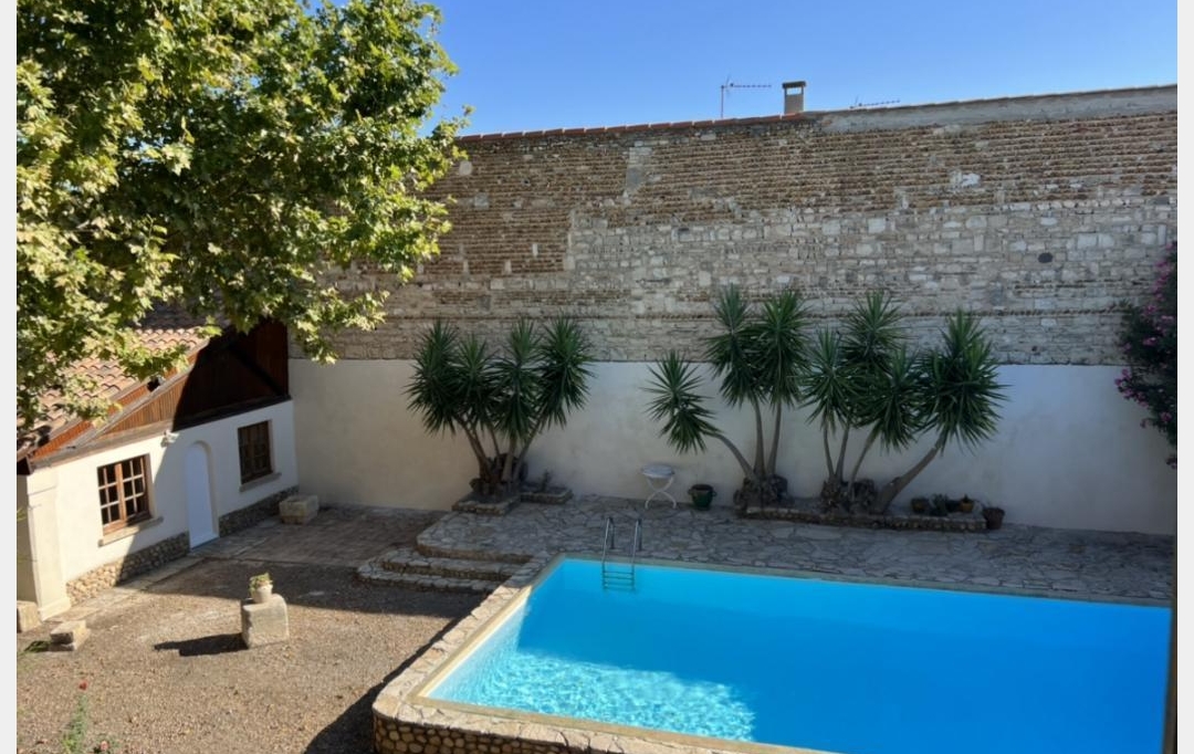 Annonces LANGUEDOC : House | SAINT-GILLES (30800) | 185 m2 | 587 000 € 