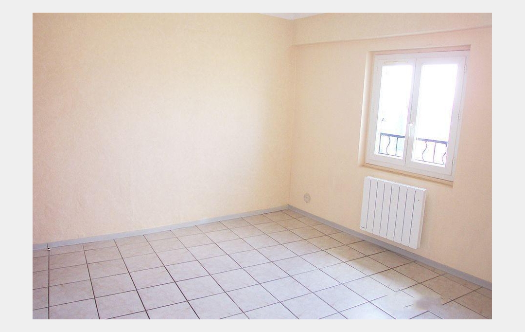 Annonces LANGUEDOC : Apartment | GIGNAC (34150) | 68 m2 | 620 € 