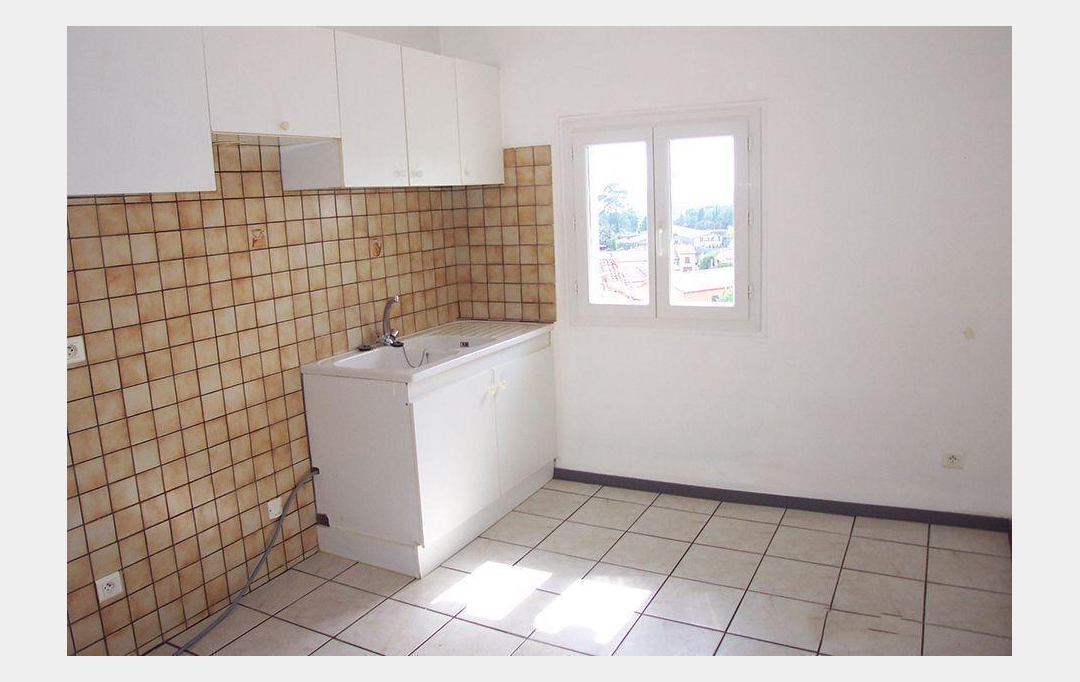 Annonces LANGUEDOC : Apartment | GIGNAC (34150) | 68 m2 | 620 € 