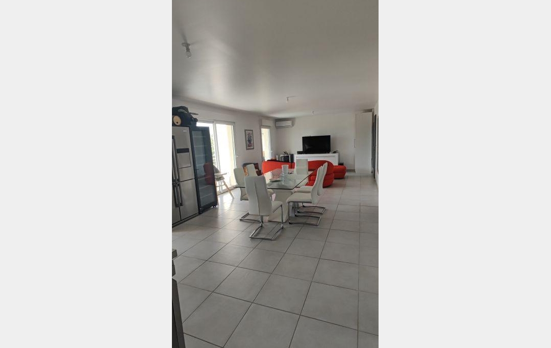 Annonces LANGUEDOC : Apartment | CABRIERES (30210) | 90 m2 | 1 050 € 