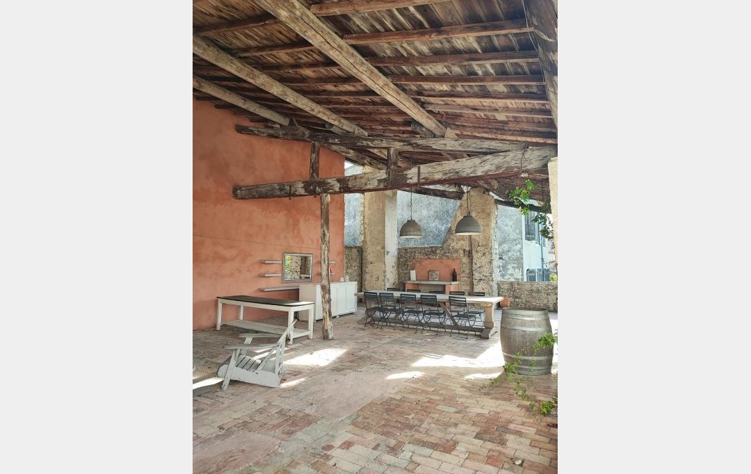 Annonces LANGUEDOC : Domain / Estate | NIMES (30000) | 508 m2 | 744 000 € 