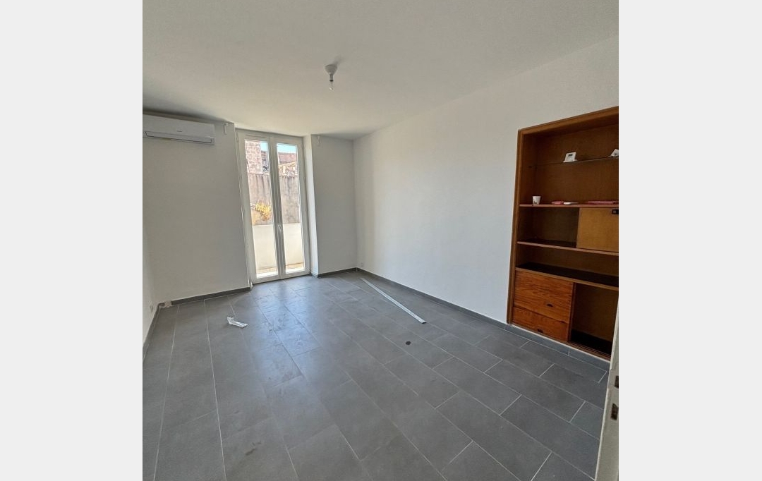 Annonces LANGUEDOC : Apartment | NIMES (30900) | 57 m2 | 700 € 