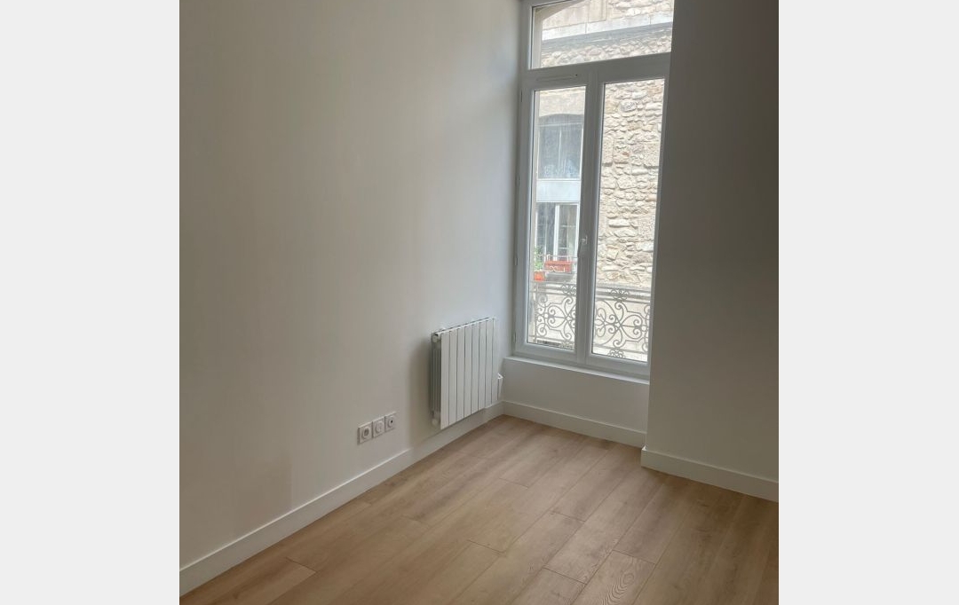 Annonces LANGUEDOC : Apartment | NIMES (30900) | 69 m2 | 786 € 