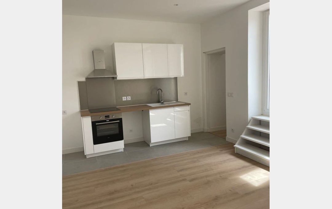 Annonces LANGUEDOC : Apartment | NIMES (30900) | 69 m2 | 786 € 