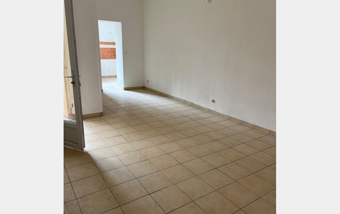 Annonces LANGUEDOC : Apartment | NIMES (30900) | 41 m2 | 545 € 