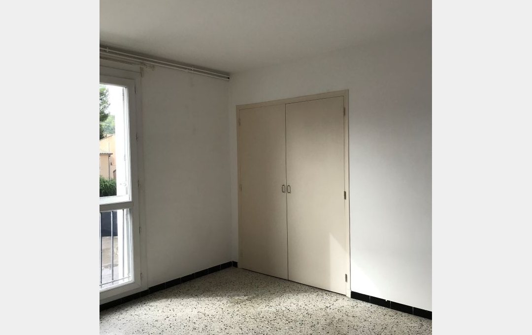 Annonces LANGUEDOC : Apartment | NIMES (30900) | 66 m2 | 708 € 