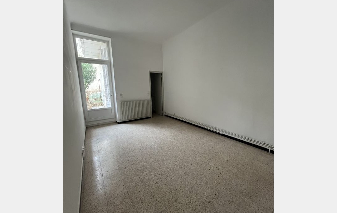 Annonces LANGUEDOC : Appartement | NIMES (30900) | 50 m2 | 573 € 