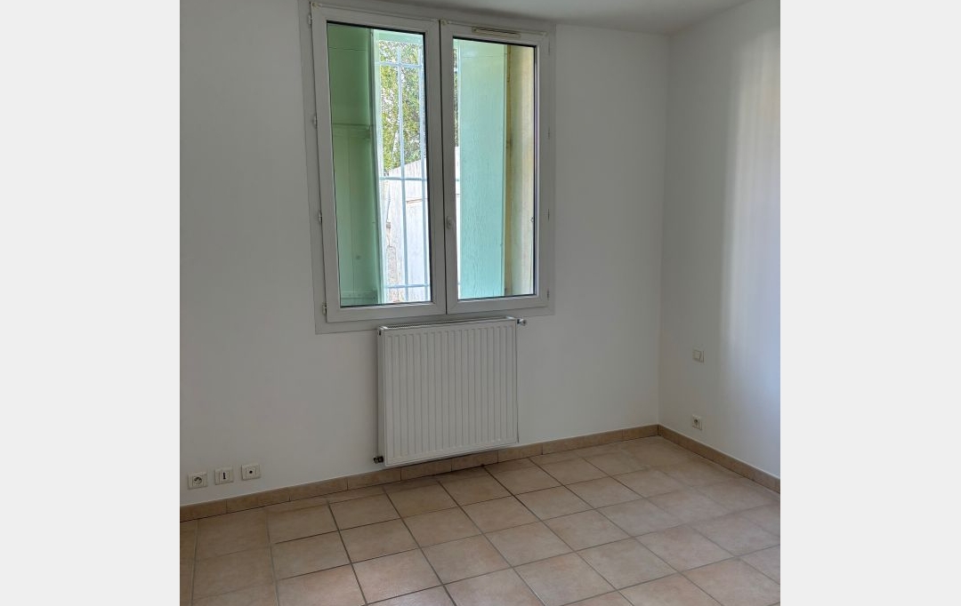 Annonces LANGUEDOC : Apartment | NIMES (30900) | 59 m2 | 610 € 