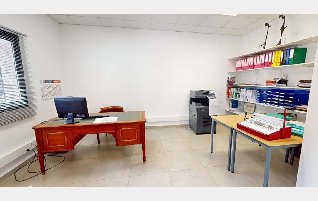 Annonces LANGUEDOC : Office | SAINT-MATHIEU-DE-TREVIERS (34270) | 86 m2 | 1 450 € 