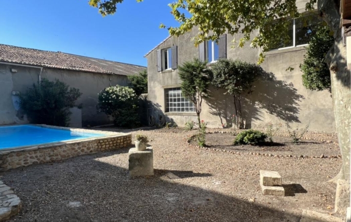 Maison   SAINT-GILLES  185 m2 587 000 € 