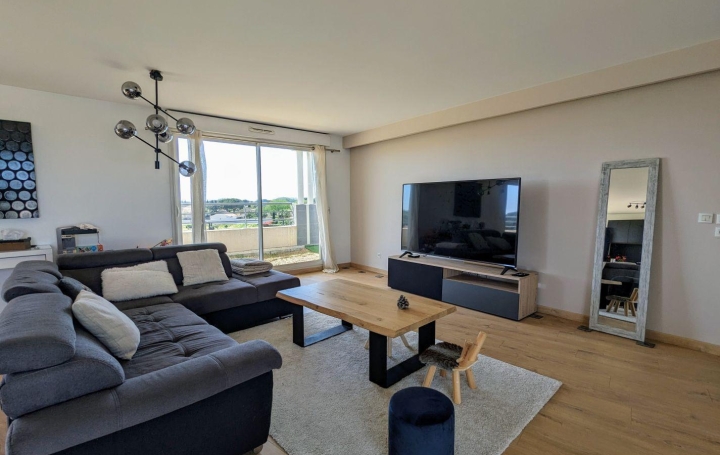  Annonces LANGUEDOC Apartment | AIMARGUES (30470) | 145 m2 | 418 000 € 