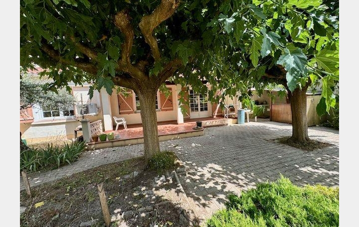 Villa   LUNEL  86 m2 296 800 € 